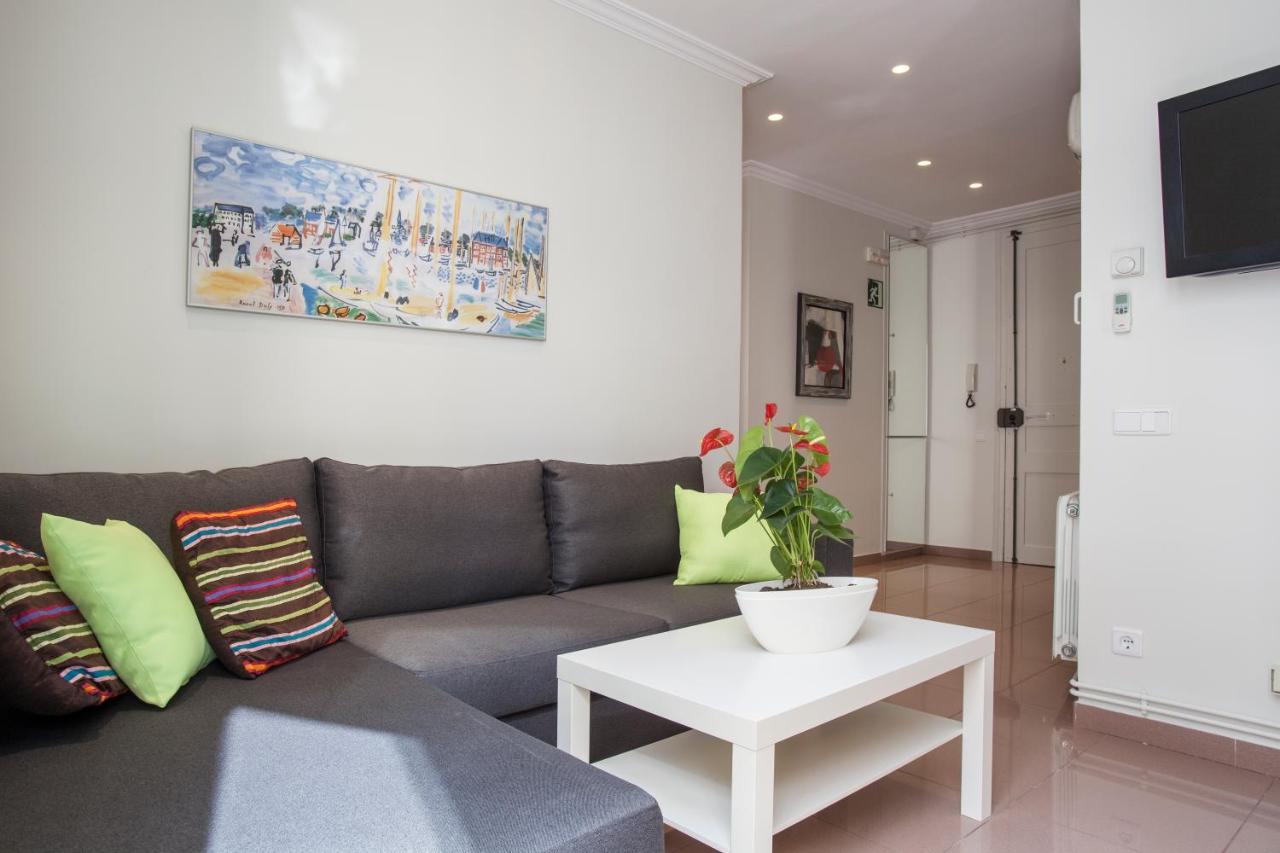 Bcngotic 31 Apartment Barcelona Exterior photo